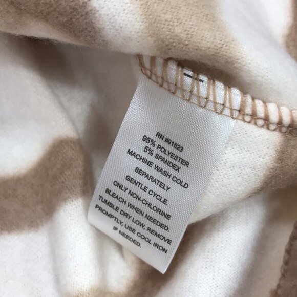 Derek Heart Juniors' Drawstring Cowl Neck Fleece Pullover - Picture 5 of 5